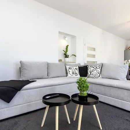 Apartment Trogirski San