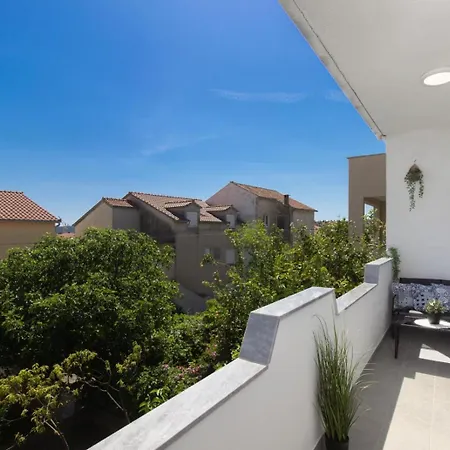 Trogirski San * トロギール