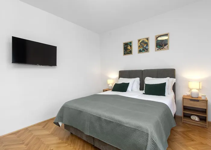 Trogirski San * Trogir